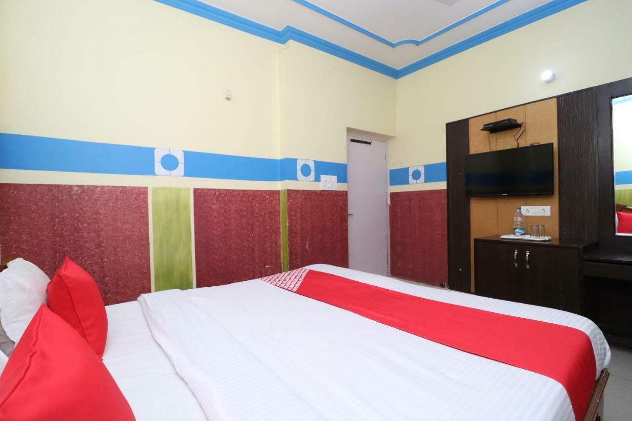 Oyo 30100 Lucky Guest House Αμριτσάρ Εξωτερικό φωτογραφία